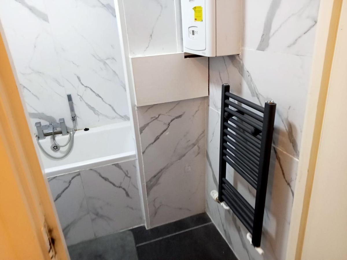 Studio Apartment In London, Bethnal Green エクステリア 写真